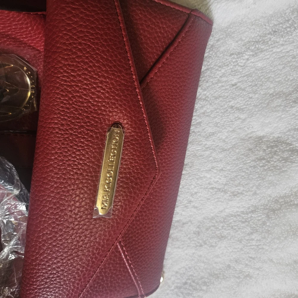 Red Women's Bag Set